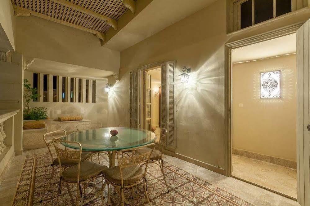 Bed & Breakfast Dar Ennassim La Marsa