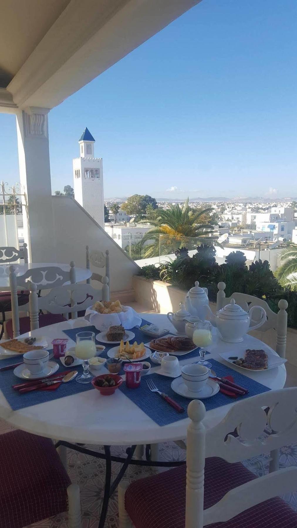 Bed & Breakfast Dar Ennassim La Marsa
